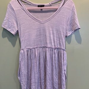 simple white/gray shirt